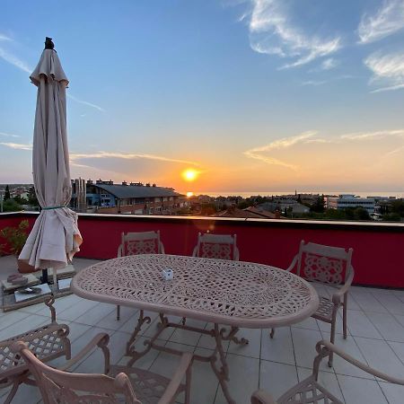 Apartments Apolon Изола Екстериор снимка